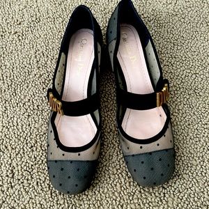 Christian Dior black polka dot block healed pumps